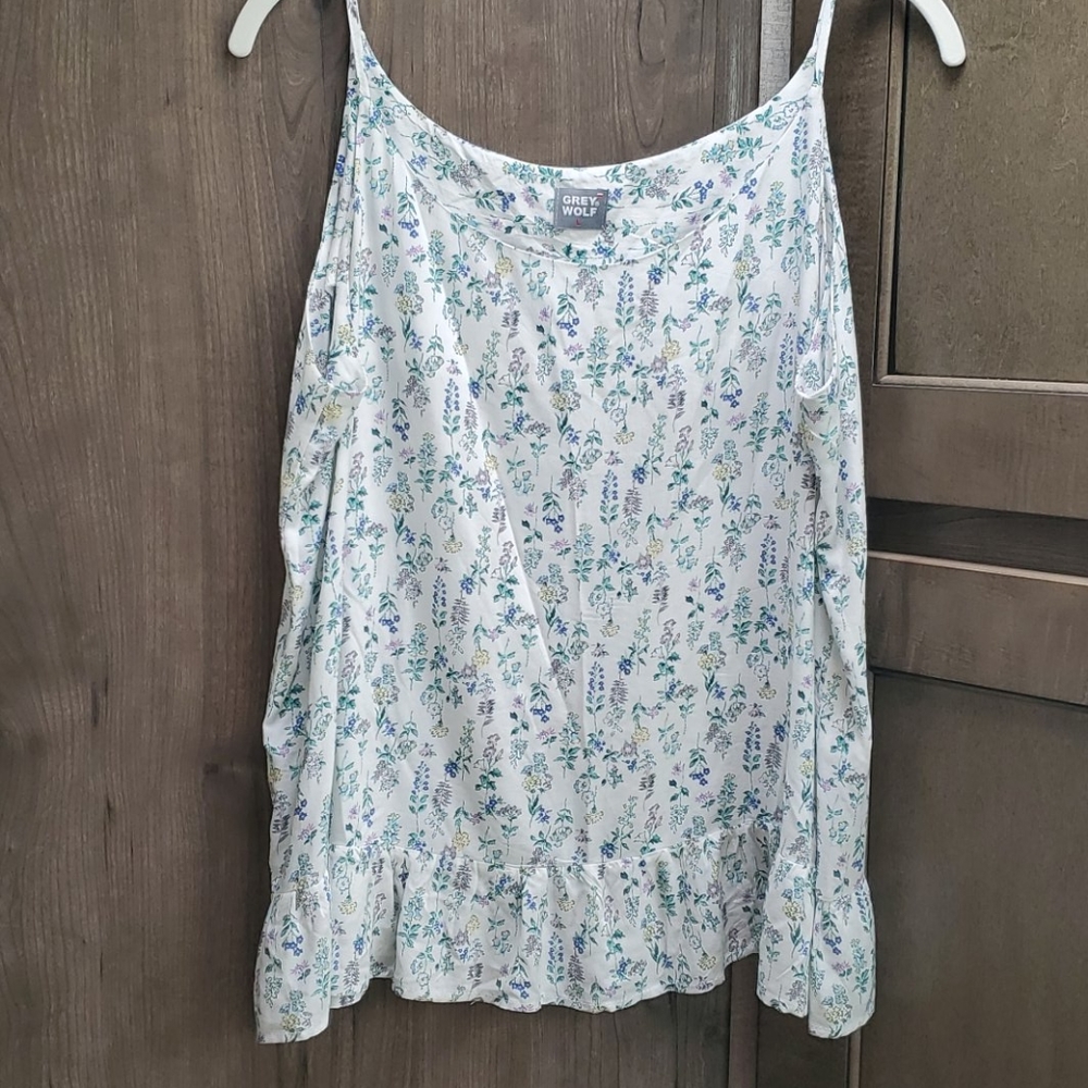 Grey Wolf floral blouse